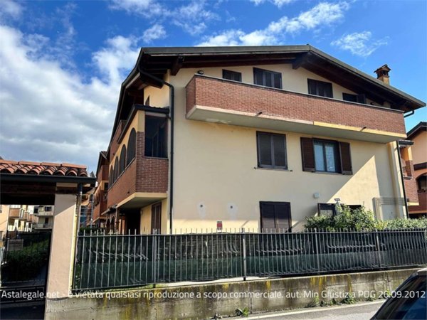 appartamento in vendita a Comazzo