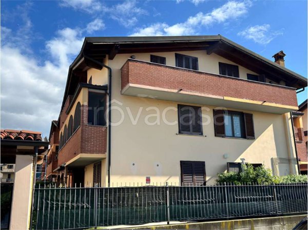 appartamento in vendita a Comazzo