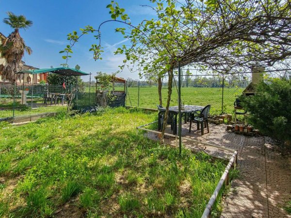 appartamento in vendita a Comazzo
