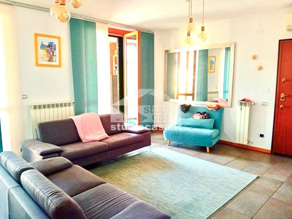 appartamento in vendita a Comazzo in zona Lavagna