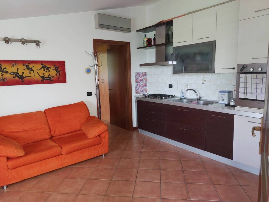 appartamento in vendita a Comazzo