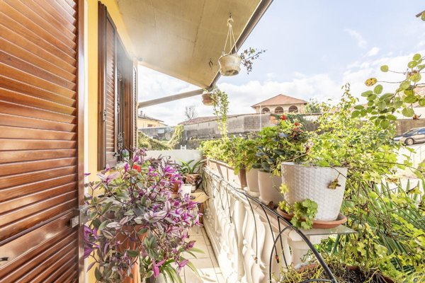 casa indipendente in vendita a Comazzo