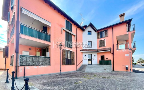 appartamento in vendita a Comazzo