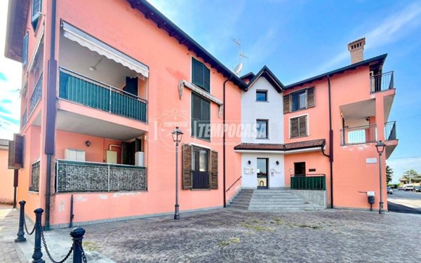appartamento in vendita a Comazzo in zona Lavagna
