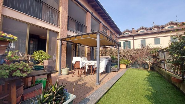 appartamento in vendita a Comazzo