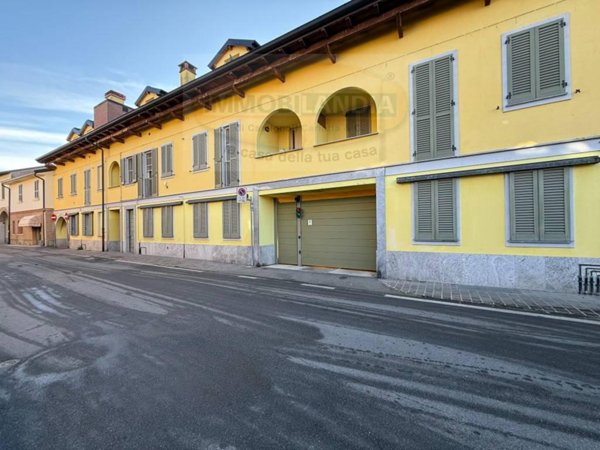 appartamento in vendita a Comazzo