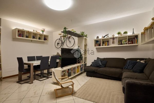 appartamento in vendita a Comazzo