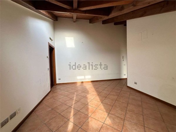 appartamento in vendita a Comazzo