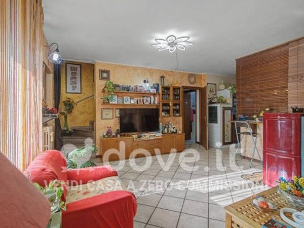 casa indipendente in vendita a Comazzo