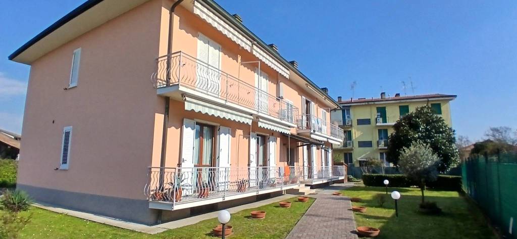 appartamento in vendita a Comazzo