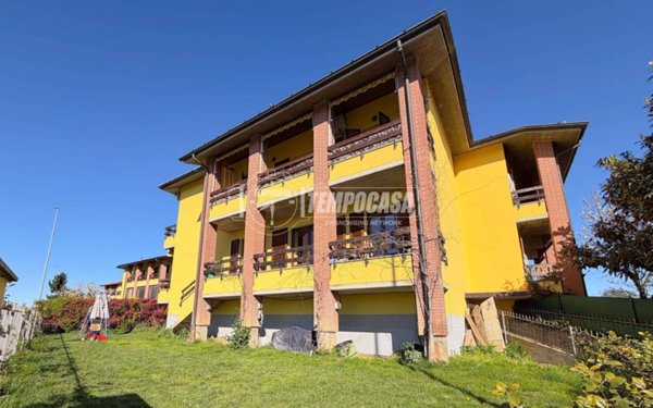 appartamento in vendita a Comazzo in zona Lavagna