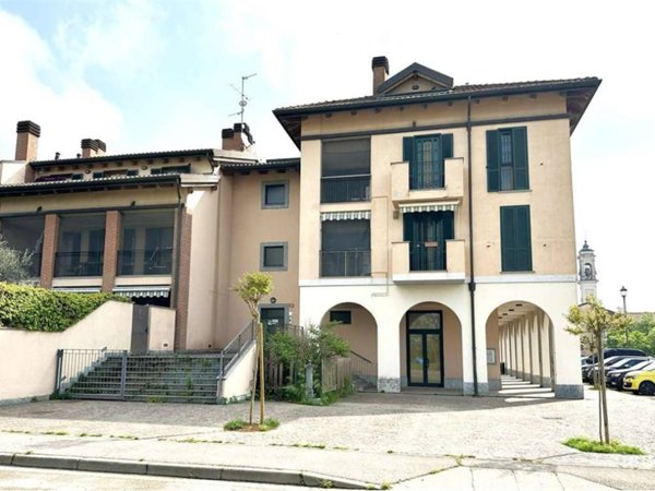 appartamento in vendita a Comazzo in zona Lavagna