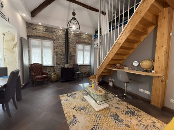 appartamento in vendita a Comazzo in zona Lavagna