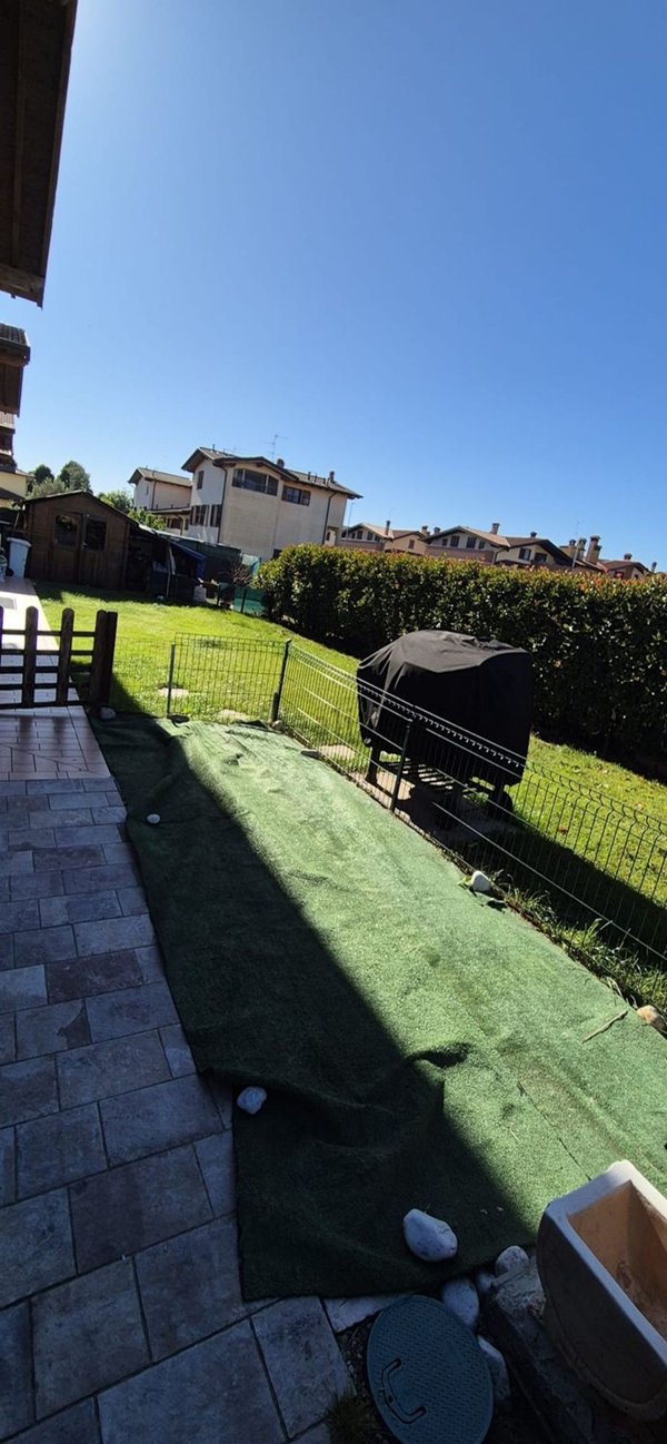 appartamento in vendita a Comazzo
