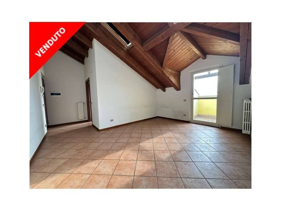 appartamento in vendita a Comazzo