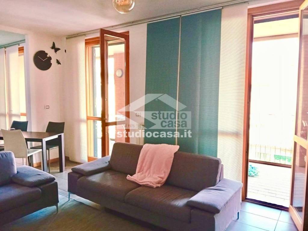 appartamento in vendita a Comazzo in zona Lavagna