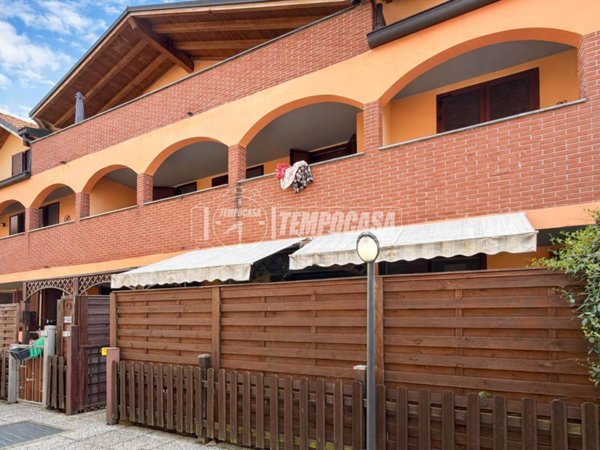 appartamento in vendita a Comazzo