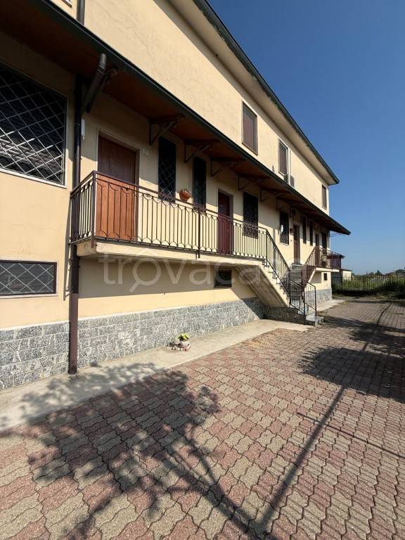 casa indipendente in vendita a Comazzo in zona Lavagna