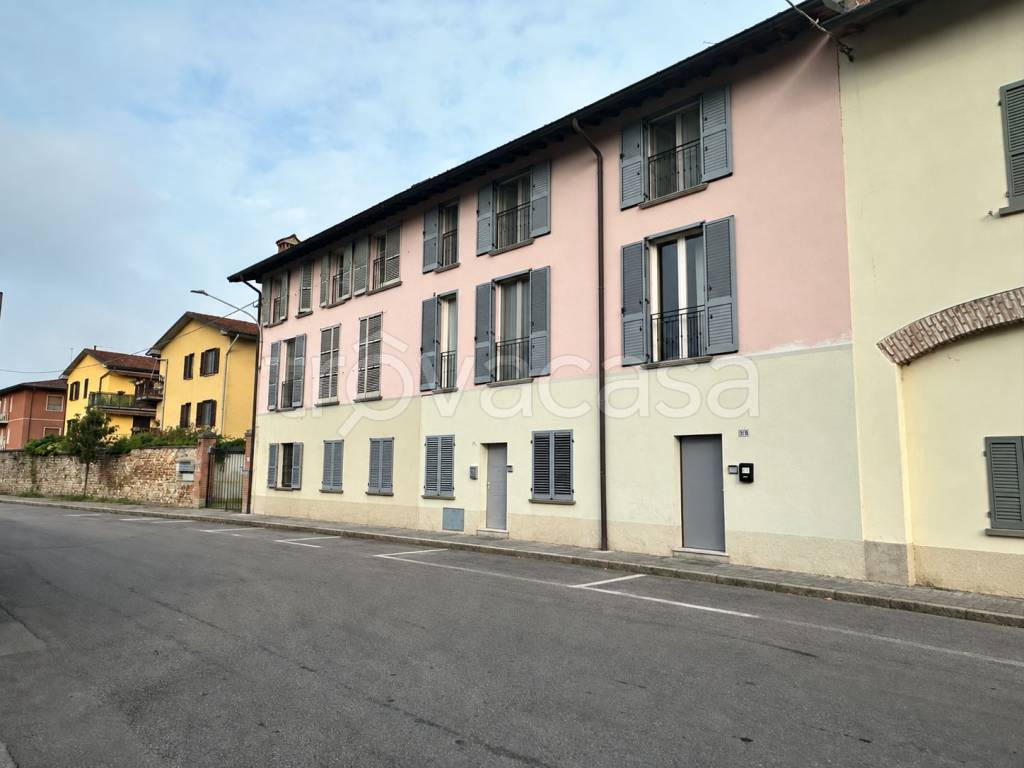 appartamento in vendita a Comazzo