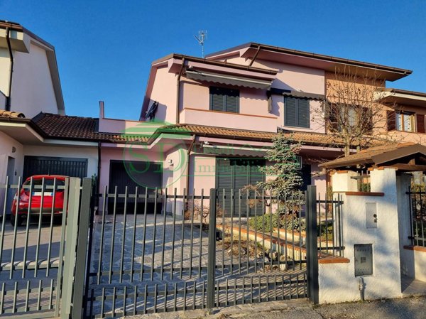 casa indipendente in vendita a Cornegliano Laudense
