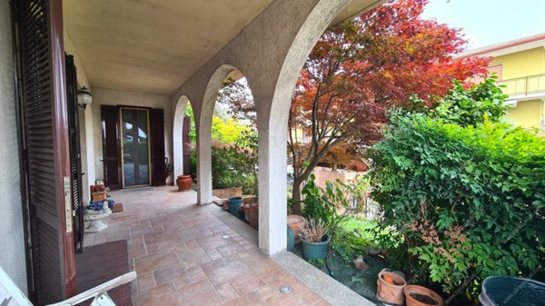 casa indipendente in vendita a Cornegliano Laudense in zona Muzza Sant'Angelo