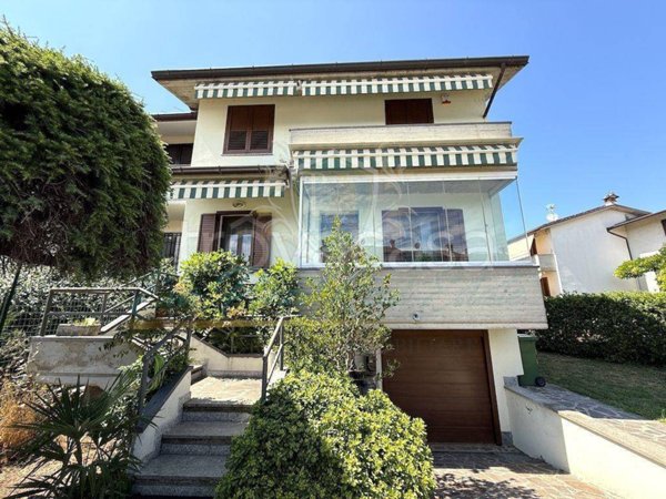 casa indipendente in vendita a Cornegliano Laudense in zona Muzza Sant'Angelo