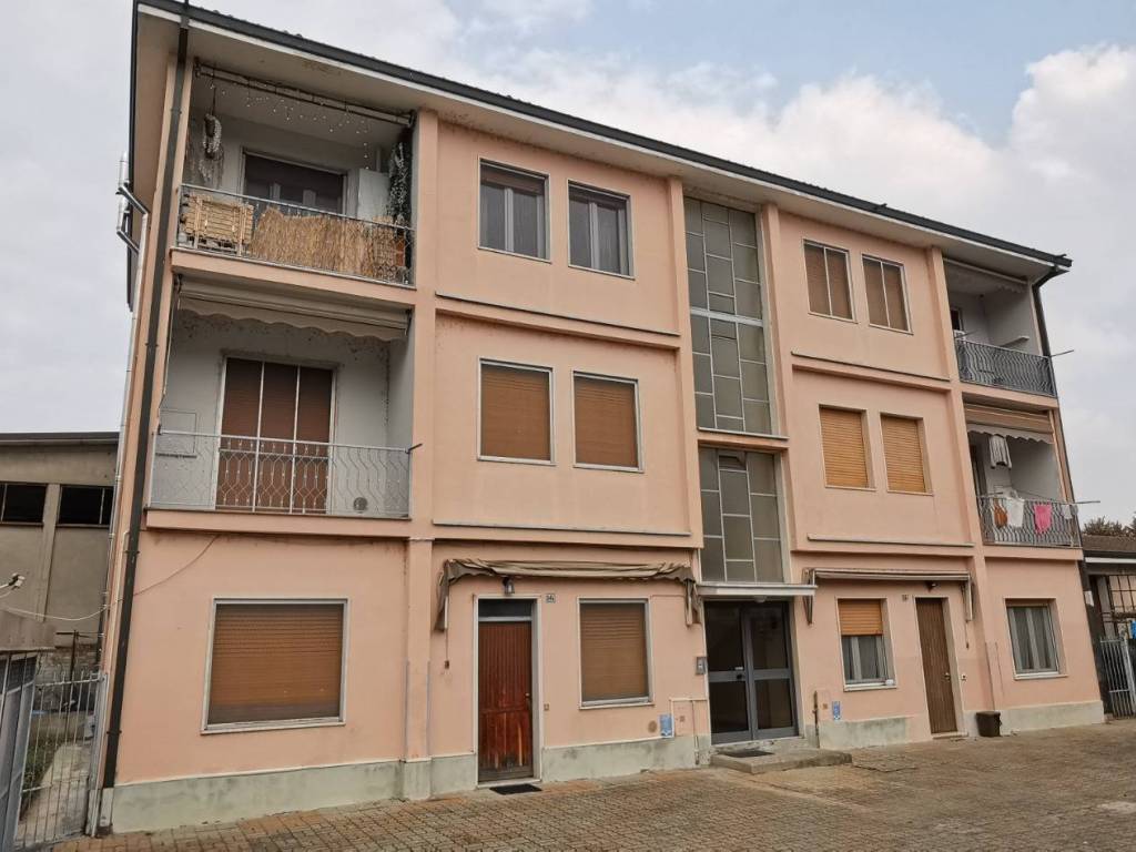 appartamento in vendita a Cornegliano Laudense in zona Muzza Sant'Angelo