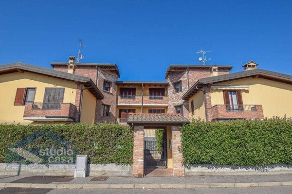 appartamento in vendita a Cornegliano Laudense in zona Muzza Sant'Angelo