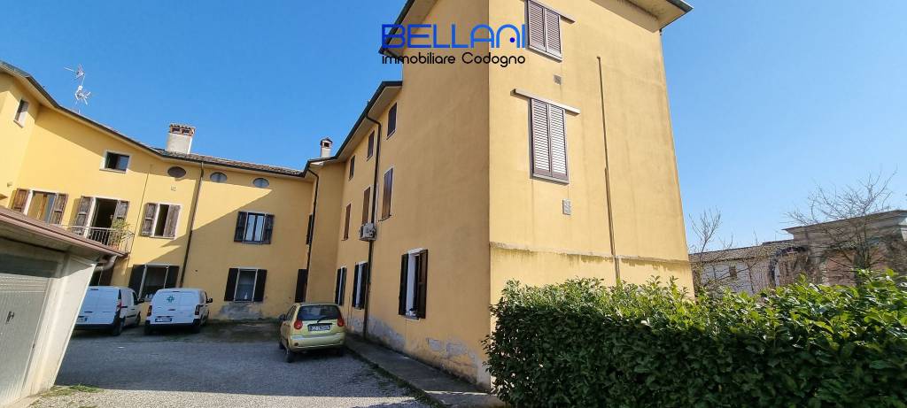 appartamento in vendita a Corno Giovine