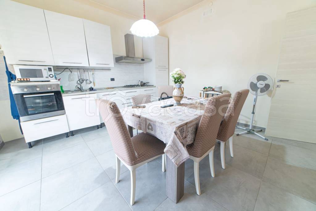 casa indipendente in vendita a Corno Giovine