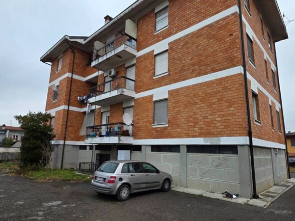 appartamento in vendita a Corno Giovine