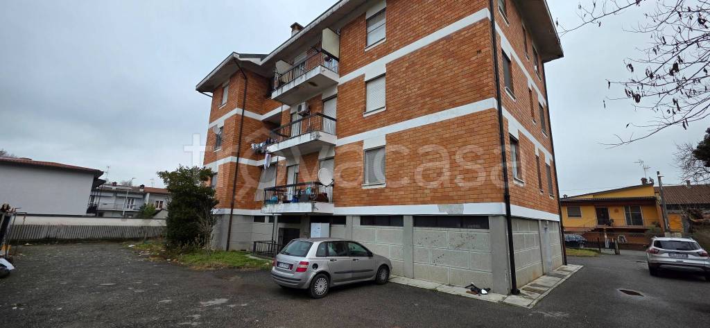 appartamento in vendita a Corno Giovine