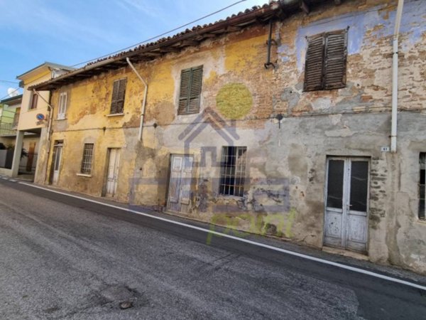 casa indipendente in vendita a Corno Giovine