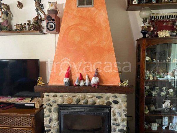 casa indipendente in vendita a Cornovecchio