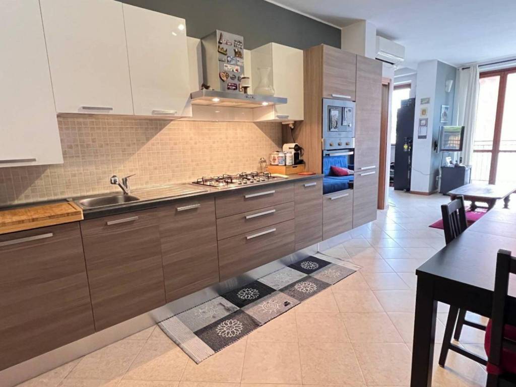 appartamento in vendita a Corte Palasio in zona Cadilana
