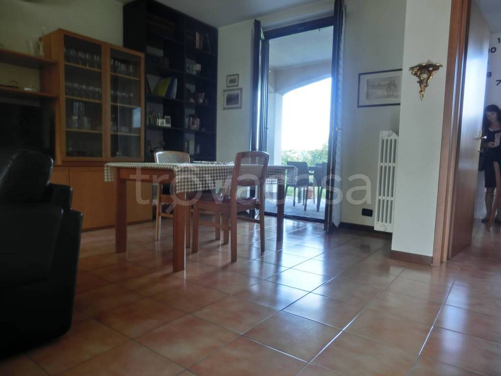 casa indipendente in vendita a Corte Palasio in zona Cadilana