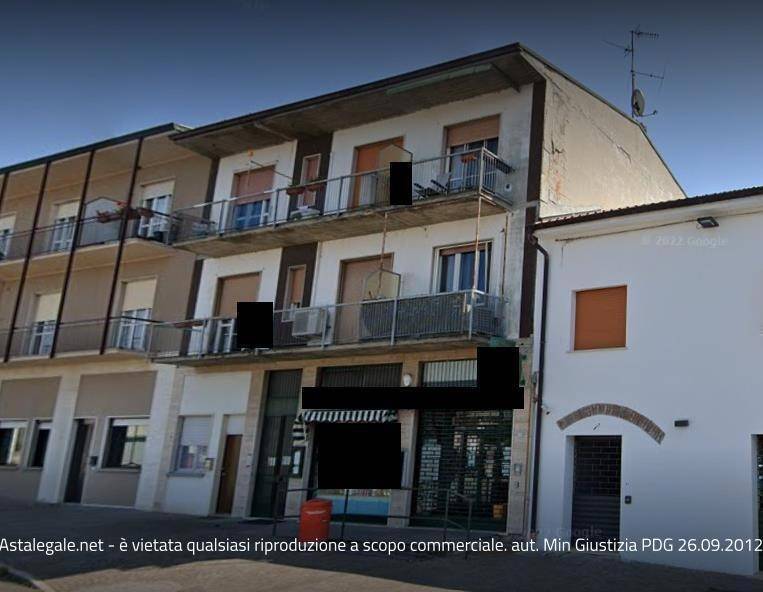 negozio in vendita a Corte Palasio