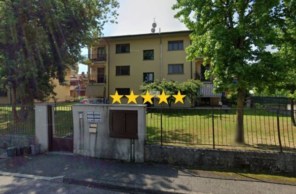 appartamento in vendita a Corte Palasio in zona Cadilana