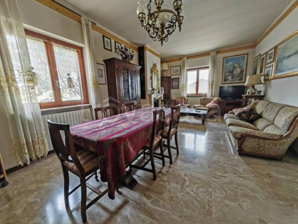 casa indipendente in vendita a Corte Palasio in zona Cadilana