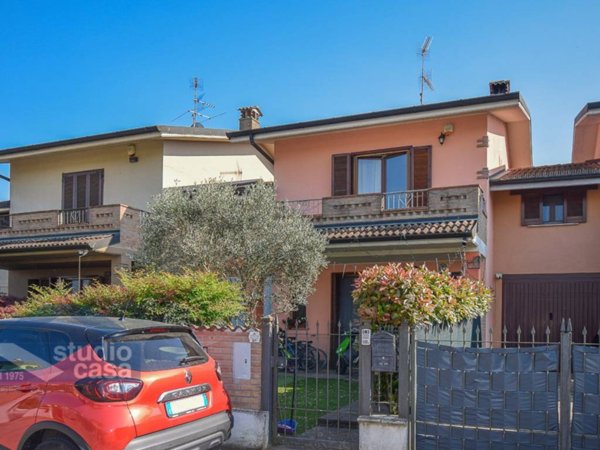 casa indipendente in vendita a Corte Palasio