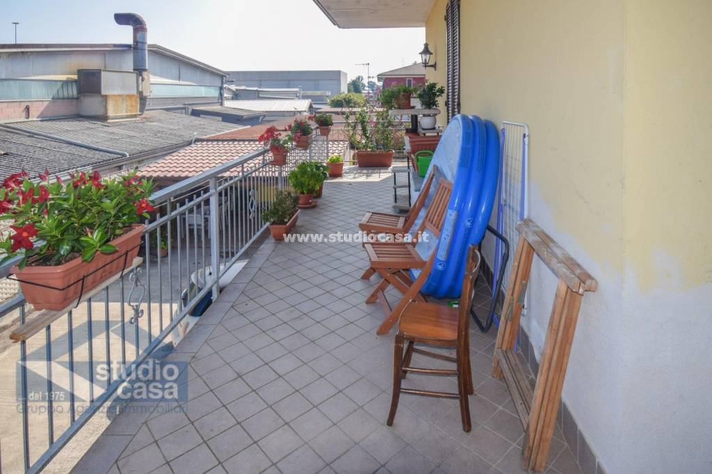 appartamento in vendita a Crespiatica