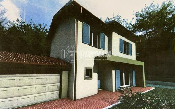casa indipendente in vendita a Crespiatica