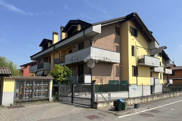 appartamento in vendita a Crespiatica