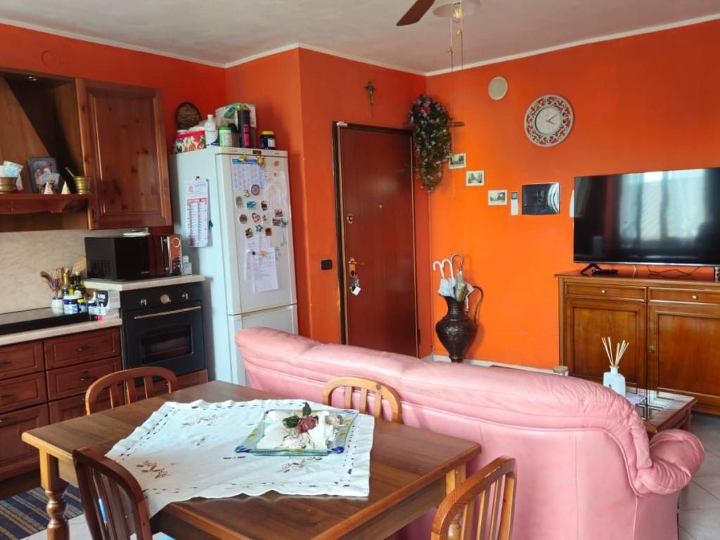 appartamento in vendita a Crespiatica