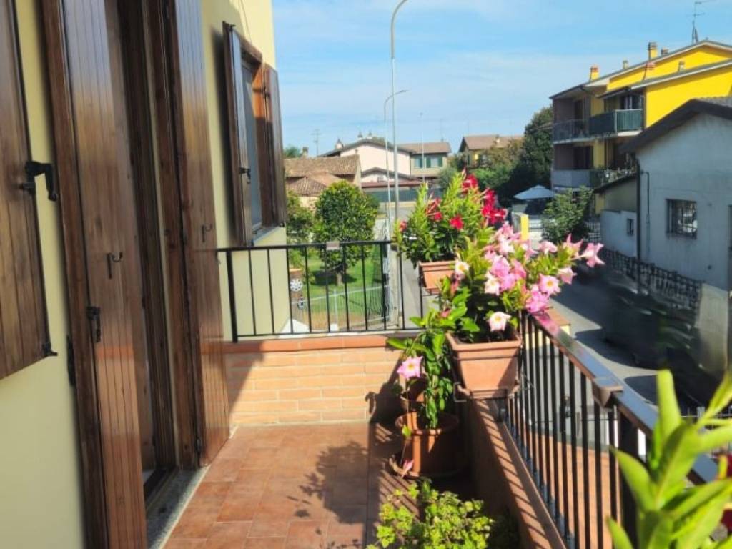 appartamento in vendita a Crespiatica