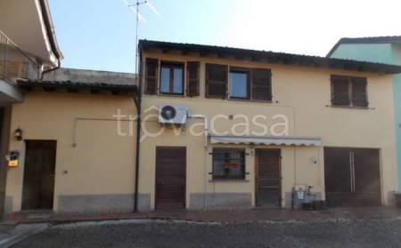 appartamento in vendita a Crespiatica