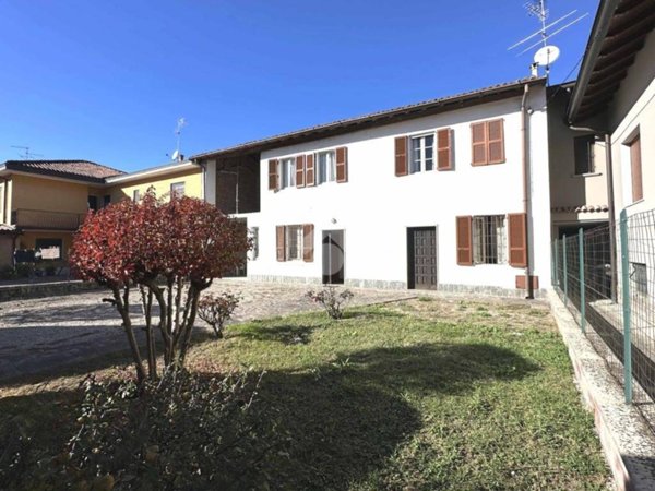 appartamento in vendita a Crespiatica