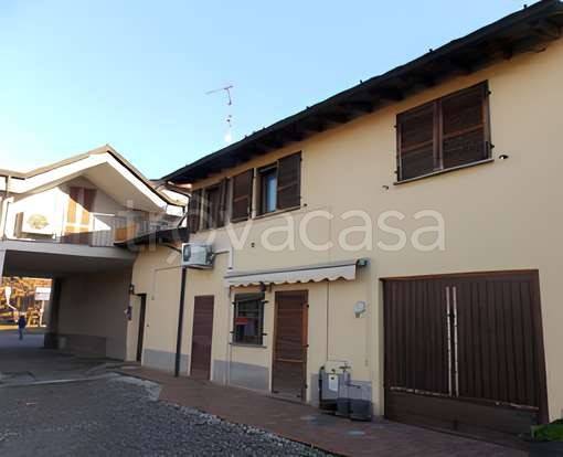 appartamento in vendita a Crespiatica