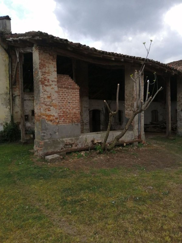 casa indipendente in vendita a Crespiatica