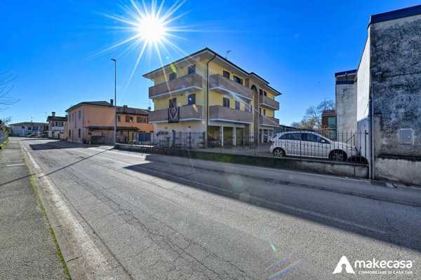 appartamento in vendita a Crespiatica